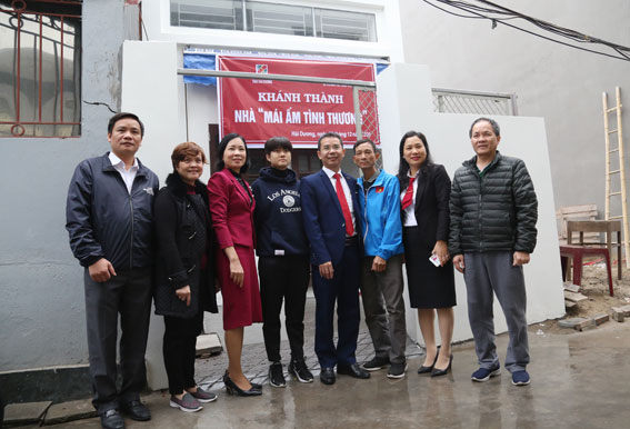 Khánh thành nhà “Mái ấm tình thương” cho VĐV có hoàn cảnh khó khăn